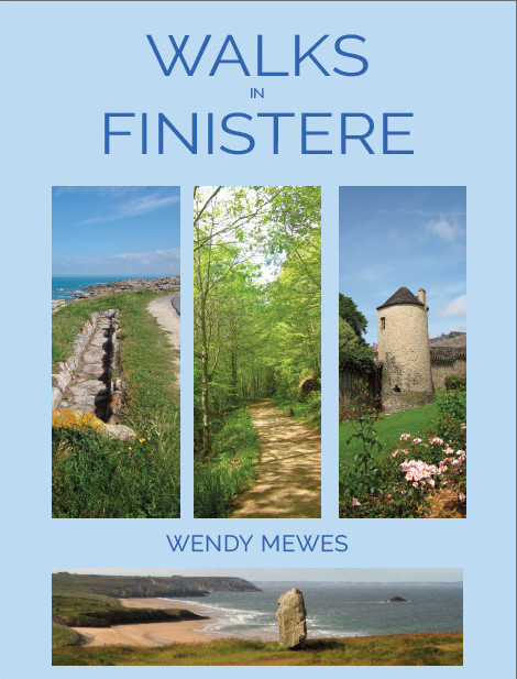 Walks in Finistere - guide - front cover
